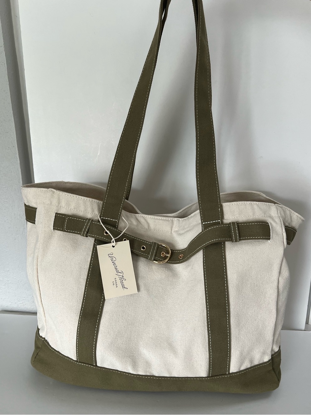 Universal Thread Buckle Canvas Boat Tote NWT
